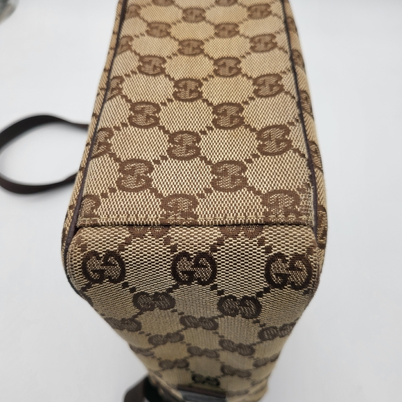 GUCCI GG Canvas Camera Shoulder Crossbody Bag..Authentic.. - Picture 15 of 16